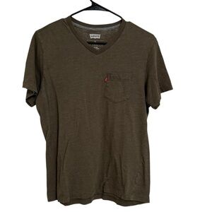 Levi’s Olive Green V Neck Pocket Tee Men’s Size Medium